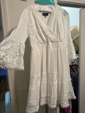 White Lace Boho Bell Sleeve Dress
